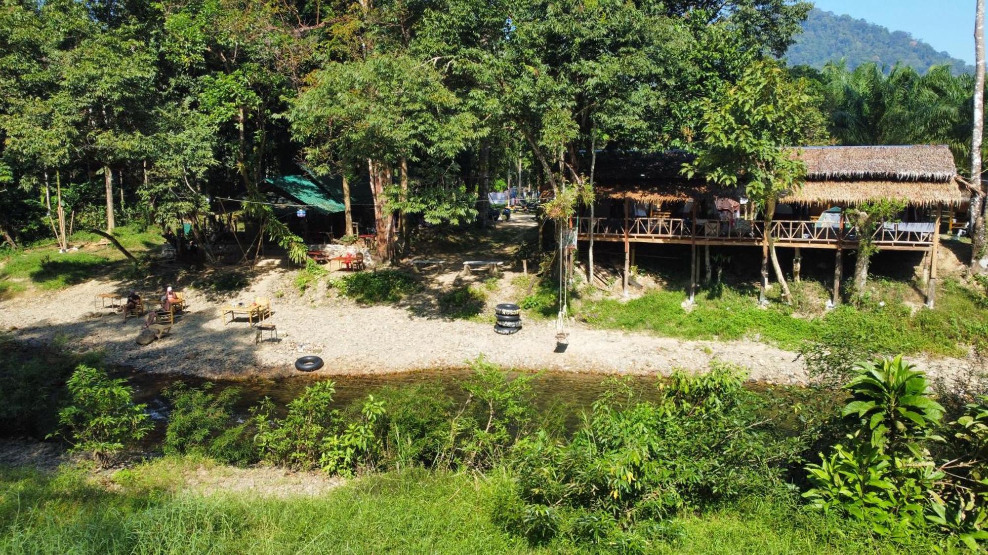 Khaosok August Freedom Camp Hotel Khao Sok National Park Buitenkant foto